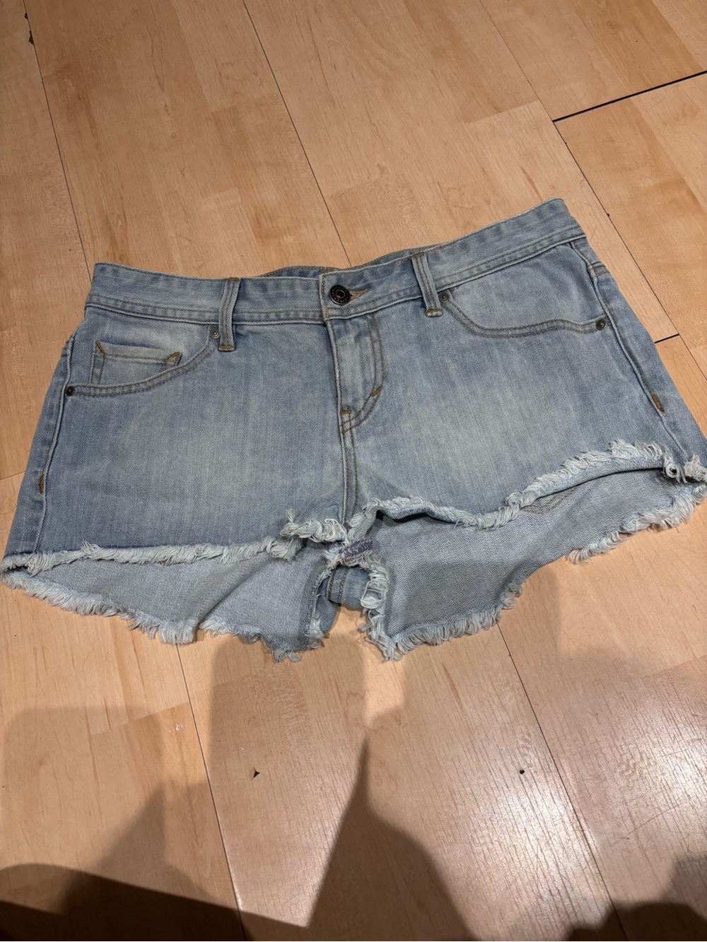 Armani exchange Light Blue Denim Frayed Hem Women's Shorts 4